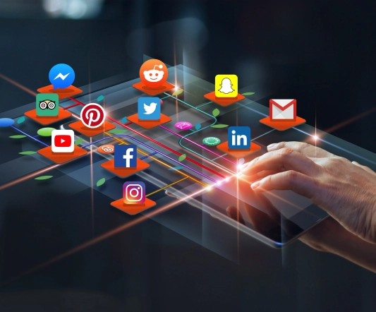 Social Media & Creative